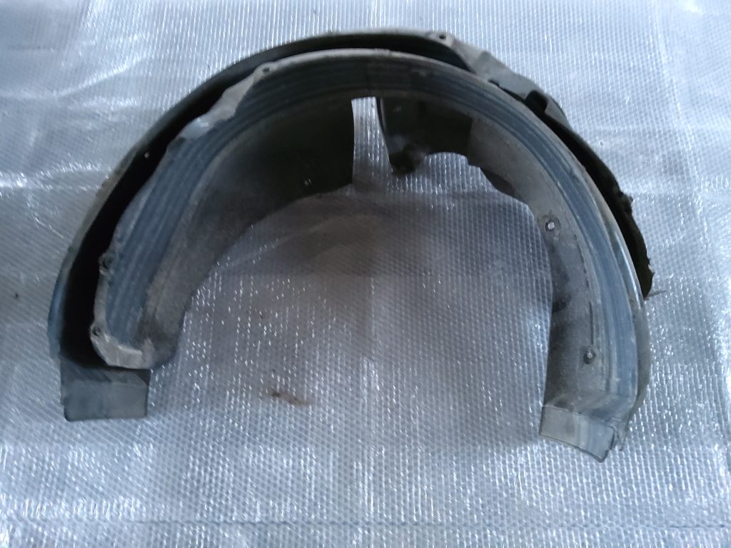 Aizmugurējais kreisais paspārns priekš KIA CEED 2013