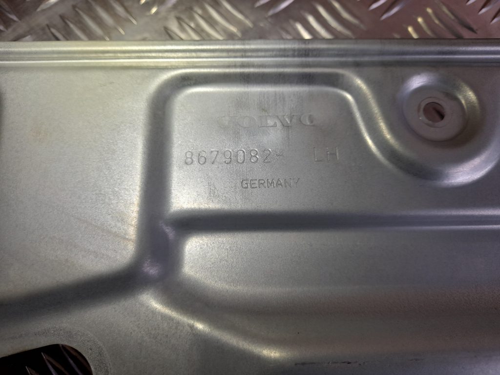 Stikla pacelšanas mehānisma panele priekš VOLVO S40 2007