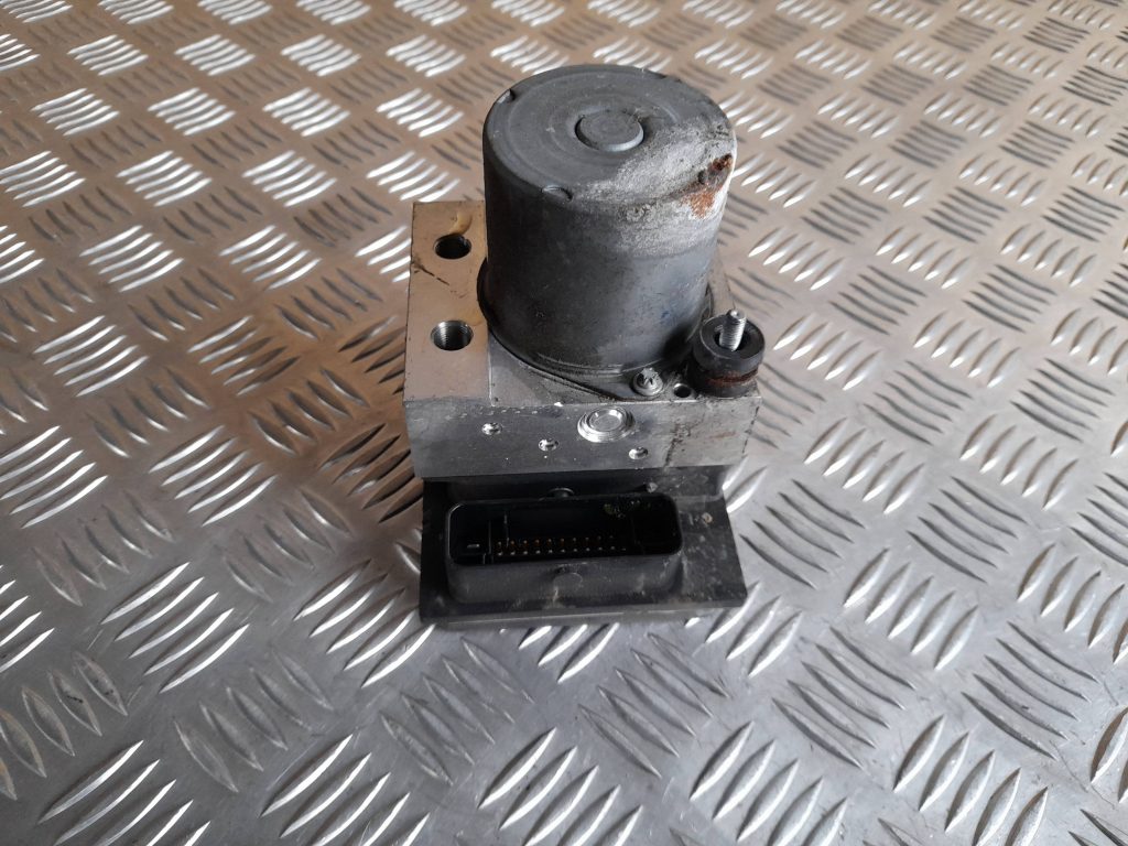 ABS bloks priekš CITROEN PICASSO 2007 1 ABS bloks priekš CITROEN PICASSO 2007