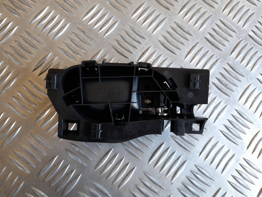 Salona durvju rokturis, aizmugures kreisais priekš CITROEN PICASSO 2007 2 Salona durvju rokturis, aizmugures kreisais priekš CITROEN PICASSO 2007