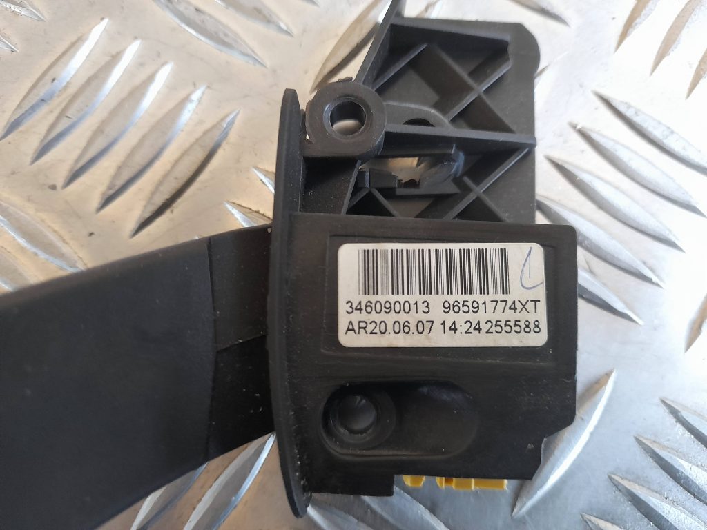 Ātrumu pārslēgšanas slēdzis priekš CITROEN PICASSO 2007 4 Ātrumu pārslēgšanas slēdzis priekš CITROEN PICASSO 2007