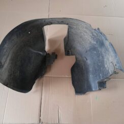 Priekšējais labais paspārns priekš CITROEN PICASSO 2007