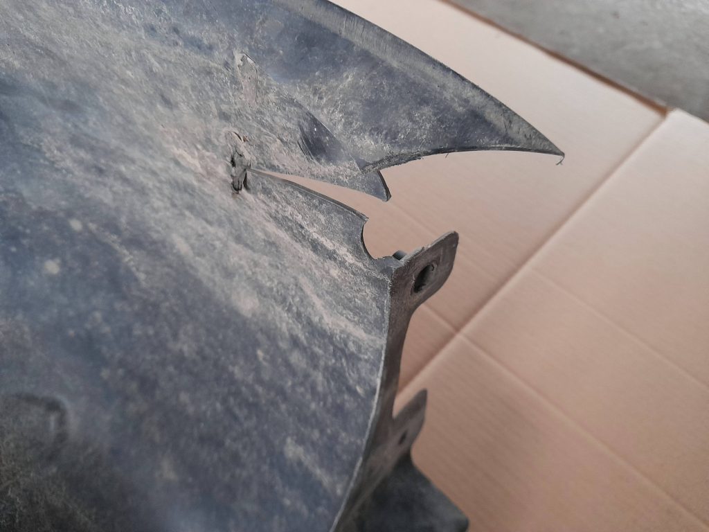 Priekšējais labais paspārns priekš CITROEN PICASSO 2007 2 Priekšējais labais paspārns priekš CITROEN PICASSO 2007