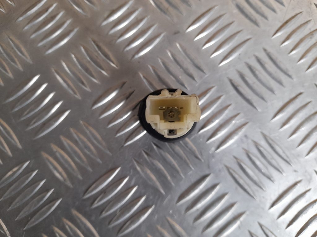 Strāvas kontaktligzda priekš CITROEN PICASSO 2007 2 Strāvas kontaktligzda priekš CITROEN PICASSO 2007