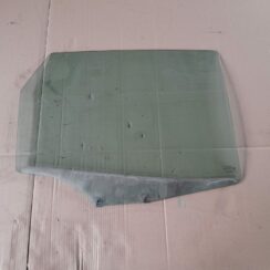 Aizmugurējo labo durvju stikls priekš CITROEN PICASSO 2007