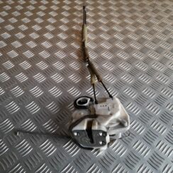 Priekšējo kreiso durvju slēdzene priekš MAZDA 6 2008