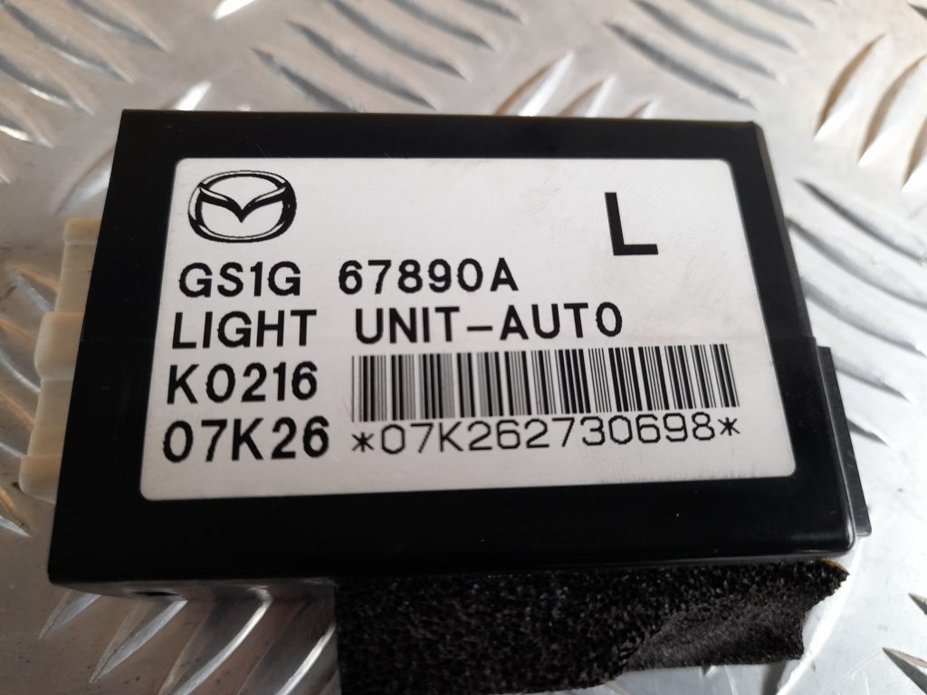 Gaismas vadības bloks priekš MAZDA 6 2008 3 Gaismas vadības bloks priekš MAZDA 6 2008