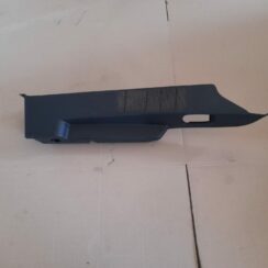 Aizmugures plaukta turētājs priekš MAZDA 6 2008