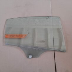 Aizmugurējo labo durvju stikls priekš MAZDA 6 2008