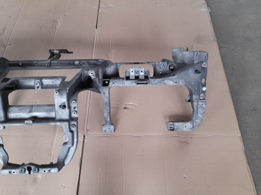 Mērinstrumentu paneļa pastiprinātājs priekš RANGE ROVER SPORT 2007 2 Mērinstrumentu paneļa pastiprinātājs priekš RANGE ROVER SPORT 2007