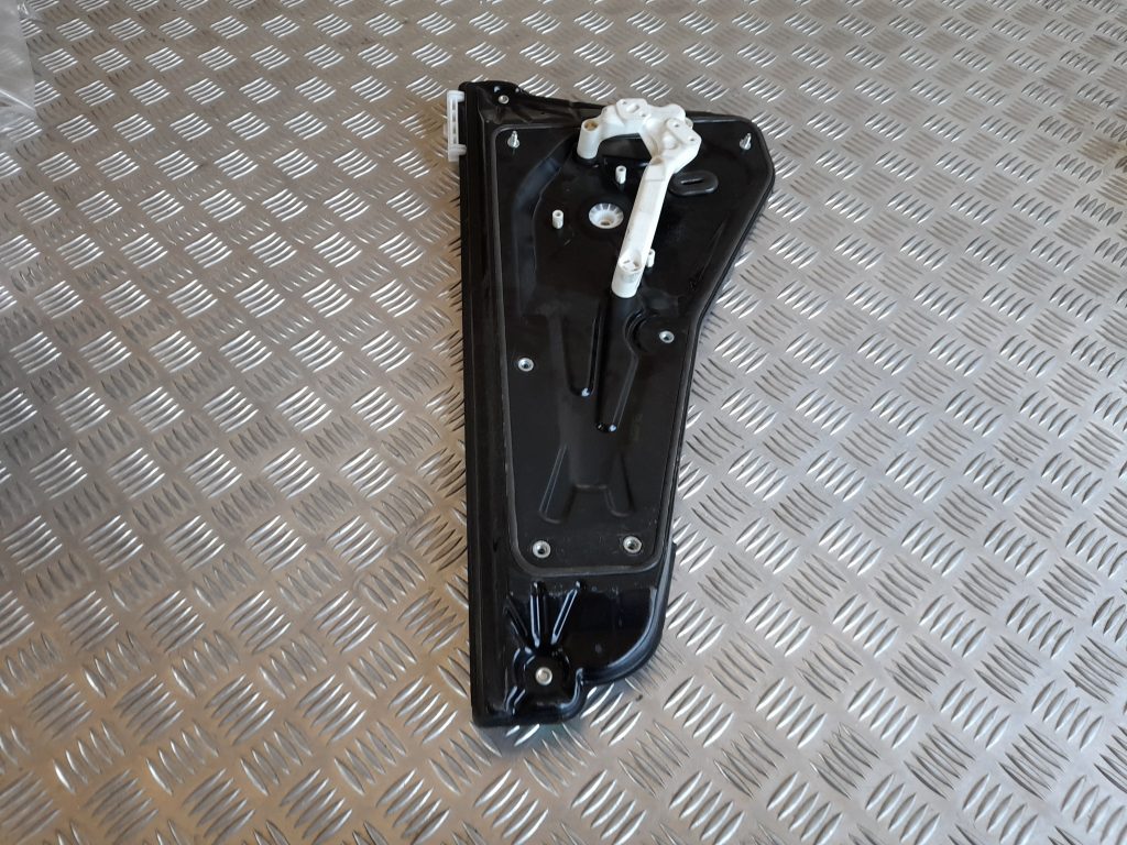 Stikla pacelšanas mehānisms aizmugurējais labais priekš RANGE ROVER SPORT 2007