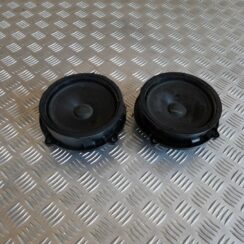 Durvju skaļrunis, apakšā priekš RANGE ROVER SPORT 2007