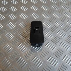 Stikla pacelšanas poga priekš RANGE ROVER SPORT 2007