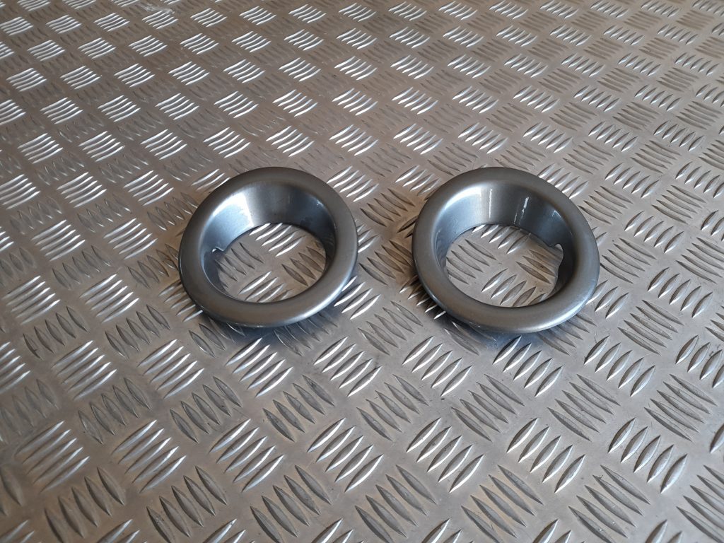 Miglas luktura reste priekš RANGE ROVER SPORT 2007 1 Miglas luktura reste priekš RANGE ROVER SPORT 2007