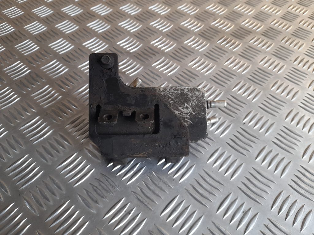 Degvielas dzēsēšanas radiators priekš RANGE ROVER SPORT 2007