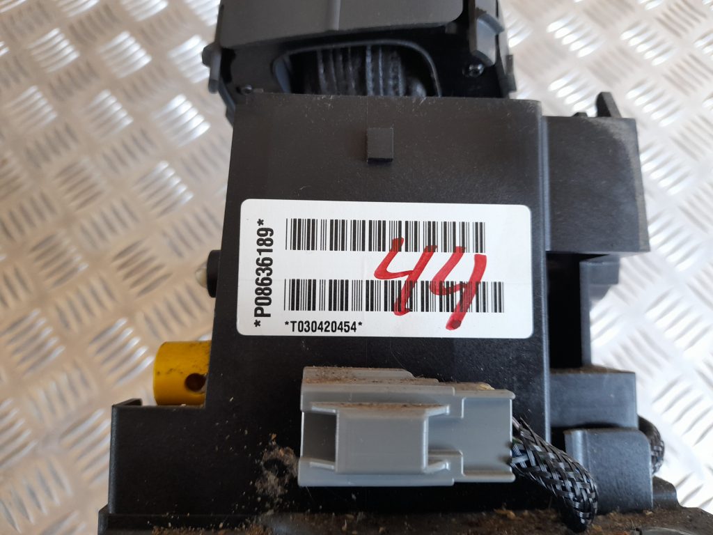 Ātrumu pārslēgšanas slēdzis priekš VOLVO V70 2003 SILVER