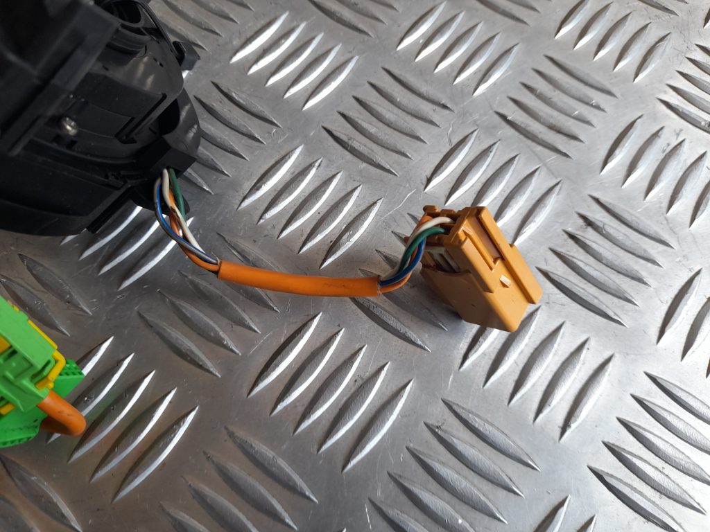 Drošības spilvena slīdgredzens priekš VOLVO V70 2003 SILVER