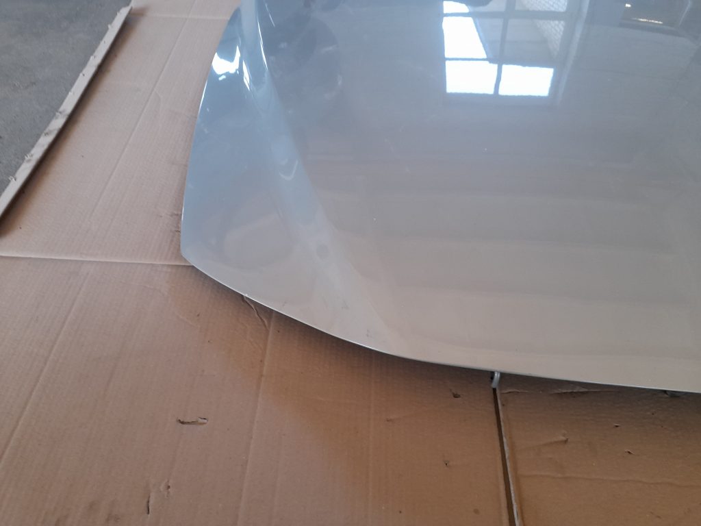 Pārsegs priekš VOLVO V70 2003 SILVER