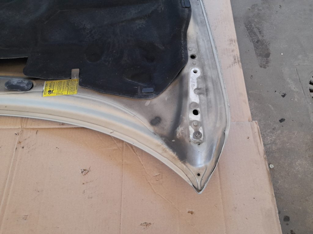 Pārsegs priekš VOLVO V70 2003 SILVER