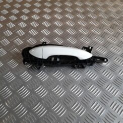 Aizmugurējais kreisais durvju rokturis priekš OPEL ASTRA SPORT 2017