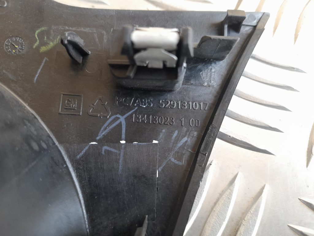 Salona apdares komplekts priekš OPEL ASTRA SPORT 2017 8 Salona apdares komplekts priekš OPEL ASTRA SPORT 2017