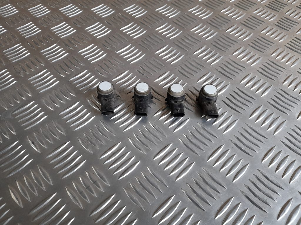 Parkošanās devējs priekš OPEL ASTRA SPORT 2017 1 Parkošanās devējs priekš OPEL ASTRA SPORT 2017