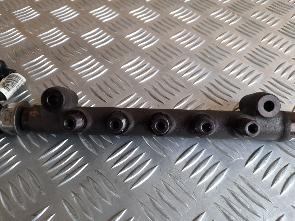 Degvielas sadales caurule priekš OPEL ASTRA SPORT 2017