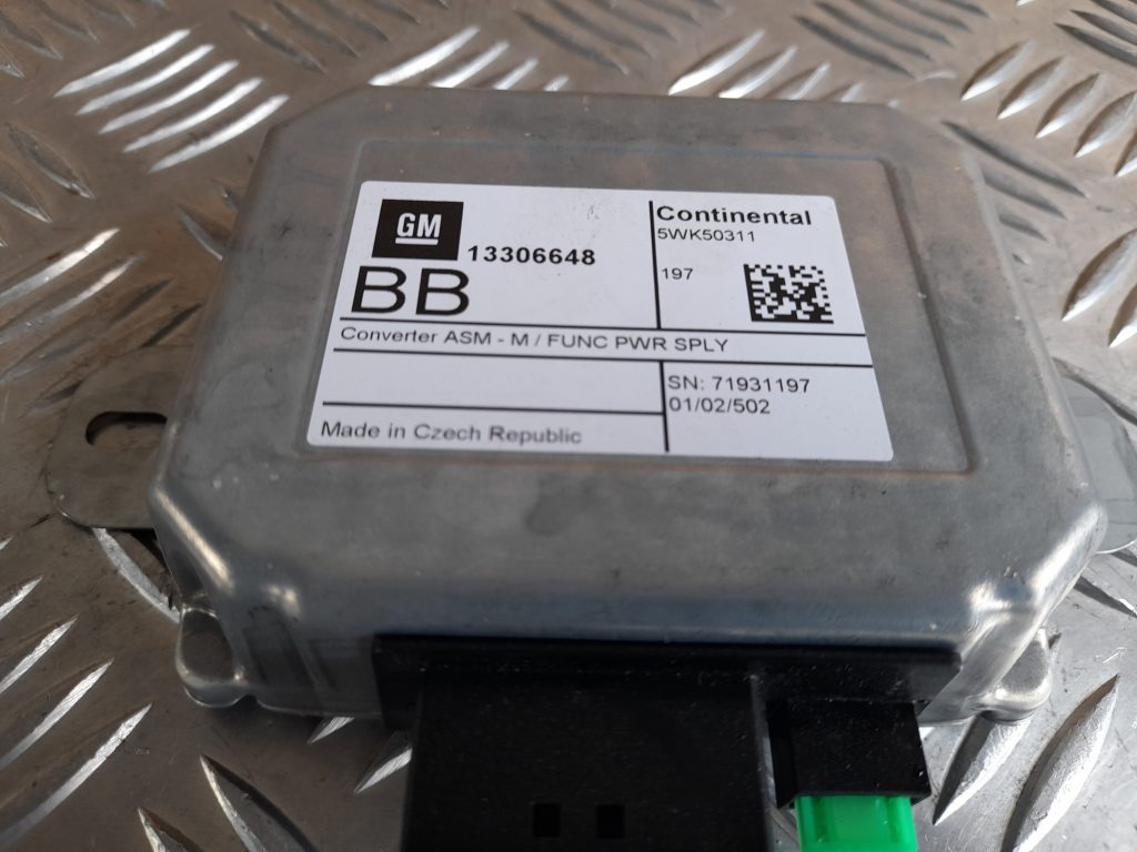 CD/DVD/Navigācijas bloks priekš OPEL ASTRA SPORT 2017 2 CD/DVD/Navigācijas bloks priekš OPEL ASTRA SPORT 2017