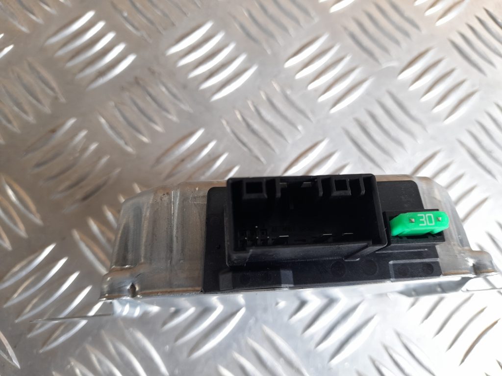 CD/DVD/Navigācijas bloks priekš OPEL ASTRA SPORT 2017 3 CD/DVD/Navigācijas bloks priekš OPEL ASTRA SPORT 2017