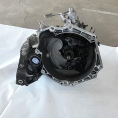 Mehāniska pārnesumkārba priekš OPEL ASTRA SPORT 2017