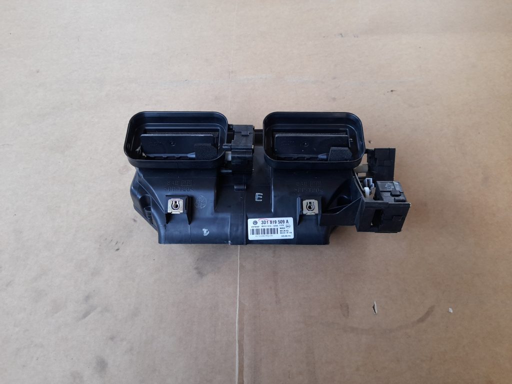 Salona gaisa vads priekš VW PHAETON 2005