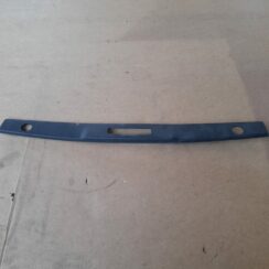 Bagāžnieka vāka apdare priekš VW PHAETON 2005