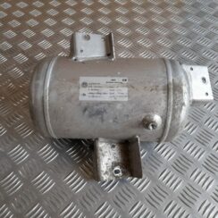 Pneimo piekares gaisa resivers priekš VW PHAETON 2005