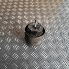 Dzinēja spilvens priekš VW PHAETON 2005