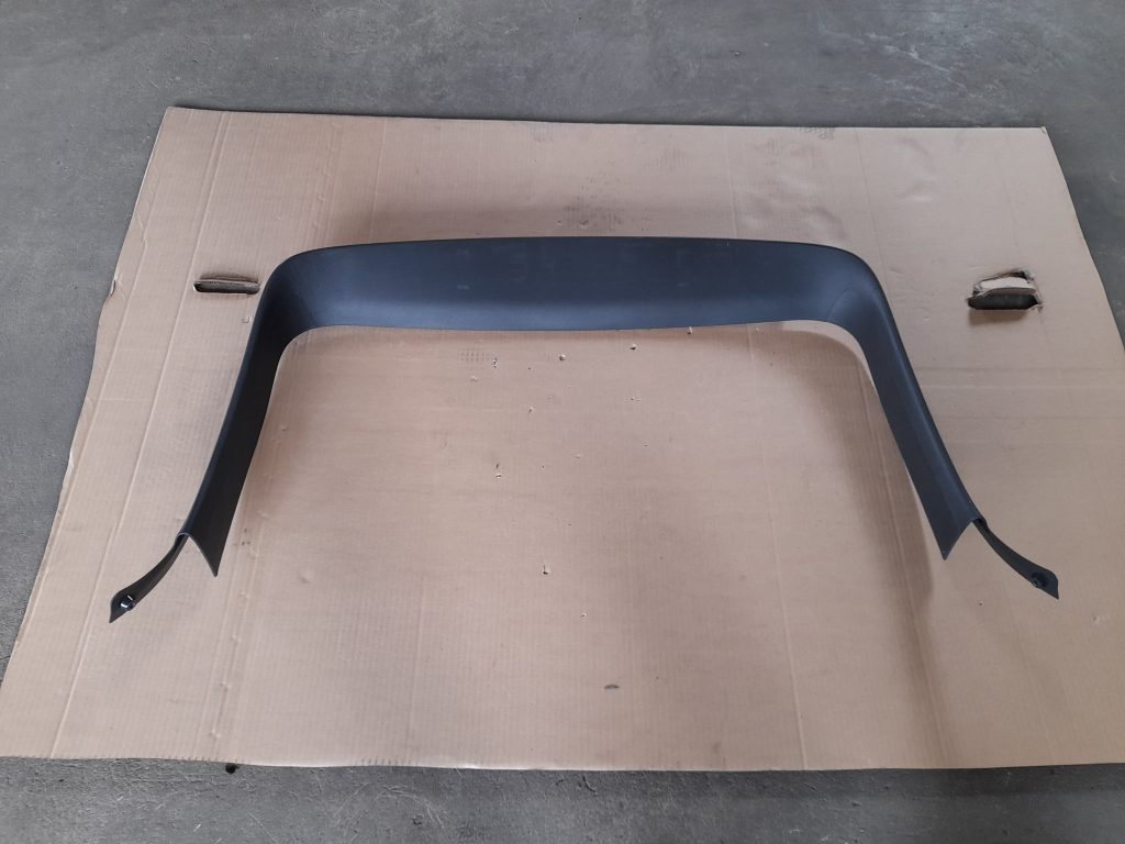 Bagāžnieka vāka apdare priekš VOLVO XC60 2009