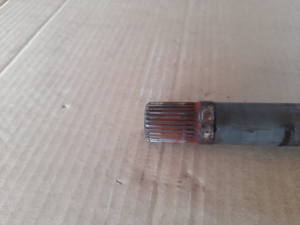 Pusass priekšēja labā priekš VOLVO XC60 2009 3 Pusass priekšēja labā priekš VOLVO XC60 2009