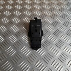 Adaptīvās kruīza kontroles sensors priekš VOLVO XC60 2009