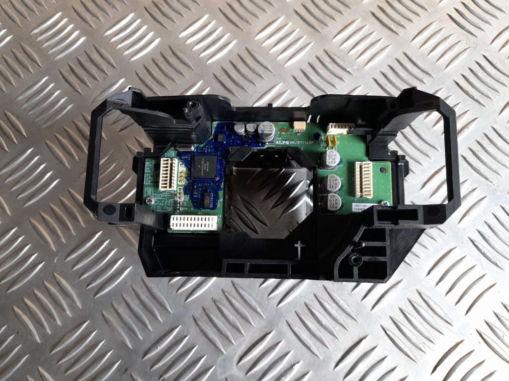 Stūres statnes slēdzis priekš VOLVO XC60 2009