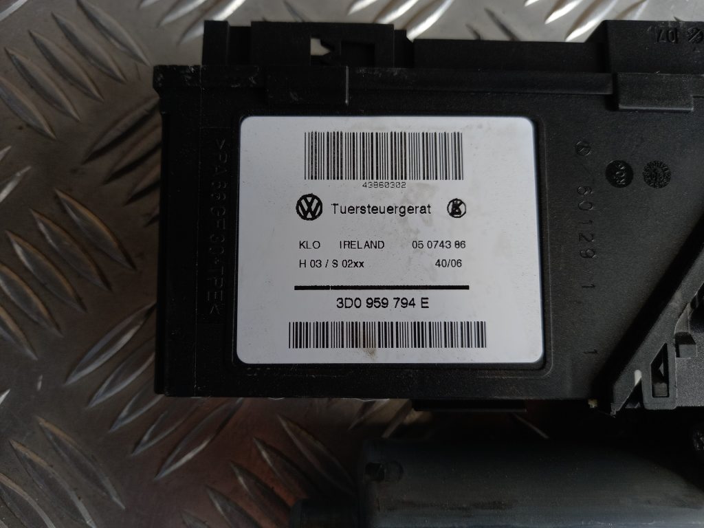 Elektrisko stiklu motors priekš VW TOUAREG 2007