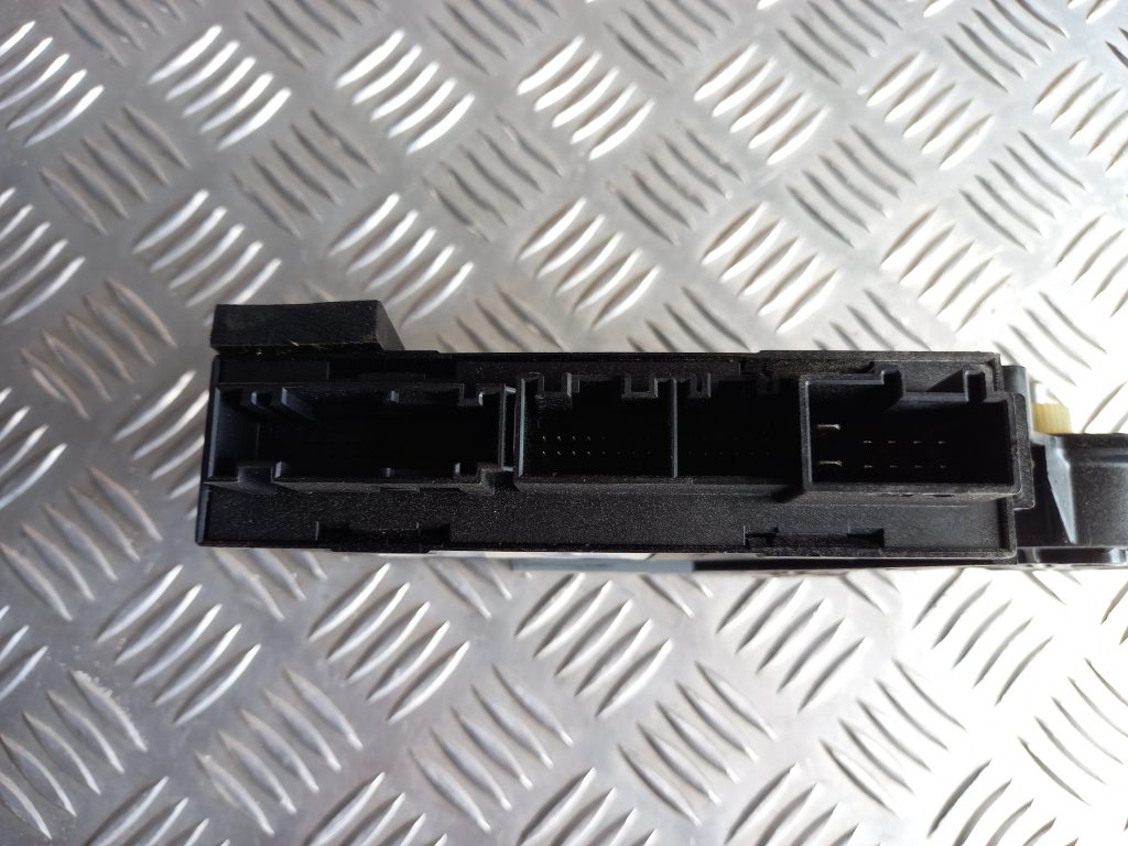 Elektrisko stiklu motors priekš VW TOUAREG 2007