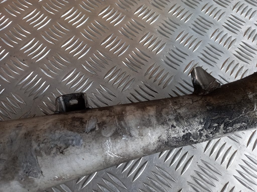 Interkulera caurule priekš VW TOUAREG 2007