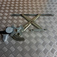 Stikla pacelšanas mehānisms priekšējais kreisais priekš MITSUBISHI ASX 2011