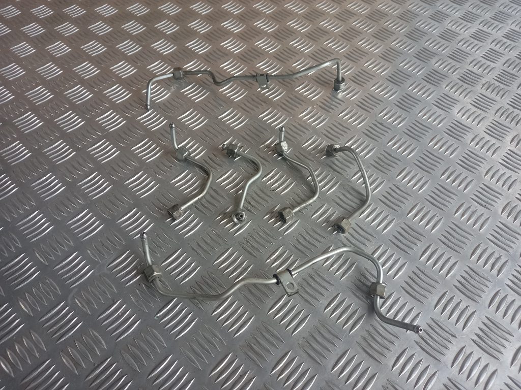 Degvielas caurule priekš MITSUBISHI ASX 2011