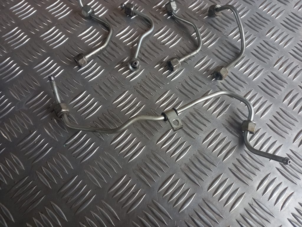 Degvielas caurule priekš MITSUBISHI ASX 2011