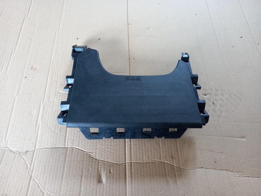 Mērinstrumentu paneļa apdare (zem stūres) priekš MITSUBISHI ASX 2011 1 Mērinstrumentu paneļa apdare (zem stūres) priekš MITSUBISHI ASX 2011