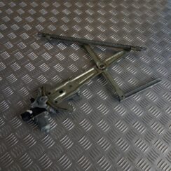 Stikla pacelšanas mehānisms priekšējais labais priekš MITSUBISHI LANCER 2009