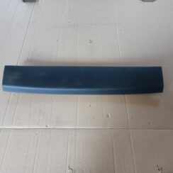 Bagāžnieka nodalījuma griestu uzlika priekš MITSUBISHI LANCER 2009