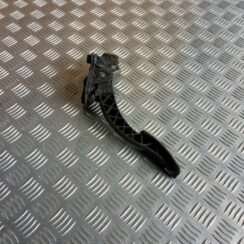 Gāzes pedālis priekš MITSUBISHI LANCER 2009