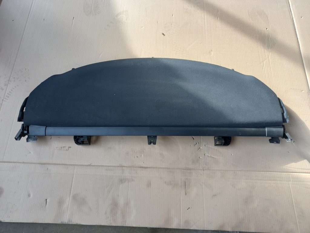 Bagāžnieka žalūzija priekš VW PASSAT CC 2009 1 Bagāžnieka žalūzija priekš VW PASSAT CC 2009