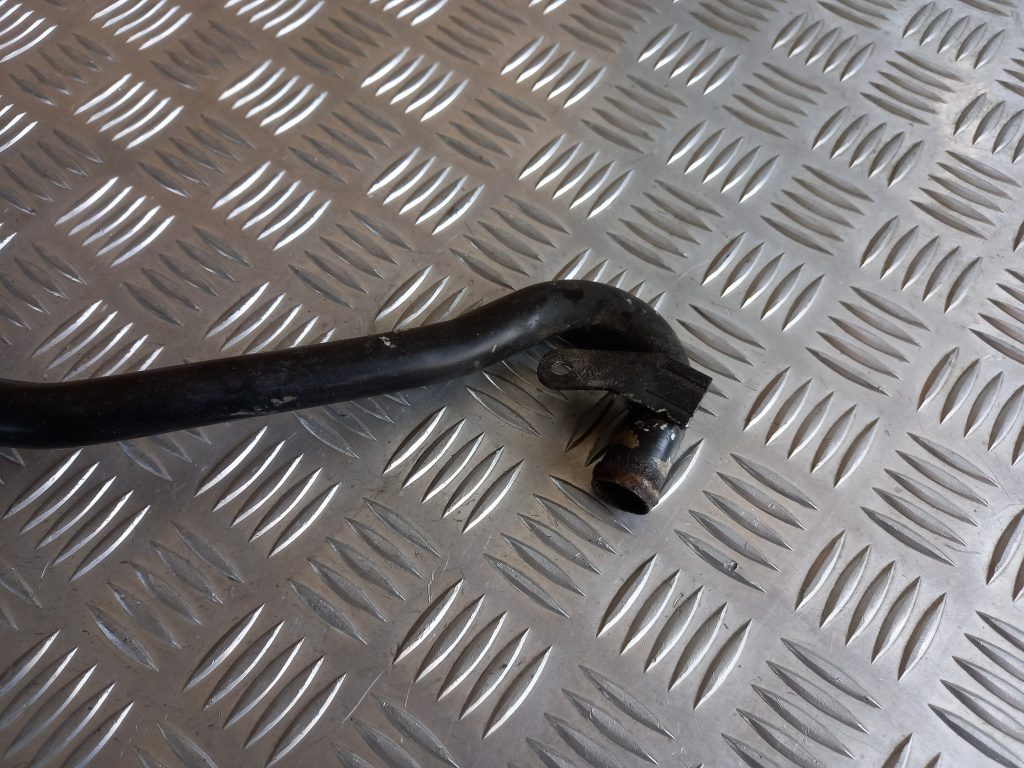 Dzesēšanas caurule priekš VW PASSAT CC 2009 3 Dzesēšanas caurule priekš VW PASSAT CC 2009